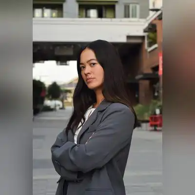 萧逸
